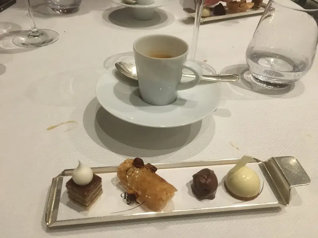 E._Le Relais des Moines_Arcs_review