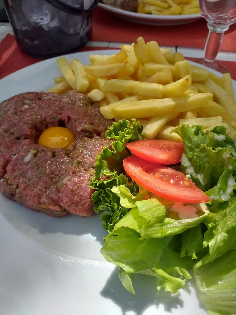 katy vanner_Brasserie des Allées_Draguignan_recensione