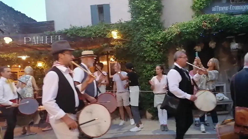 Chez Paulette_Eygalières_slider_image_2