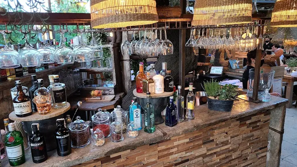 Andrew F_Bistrot l'Aubergine_Eygalières_review