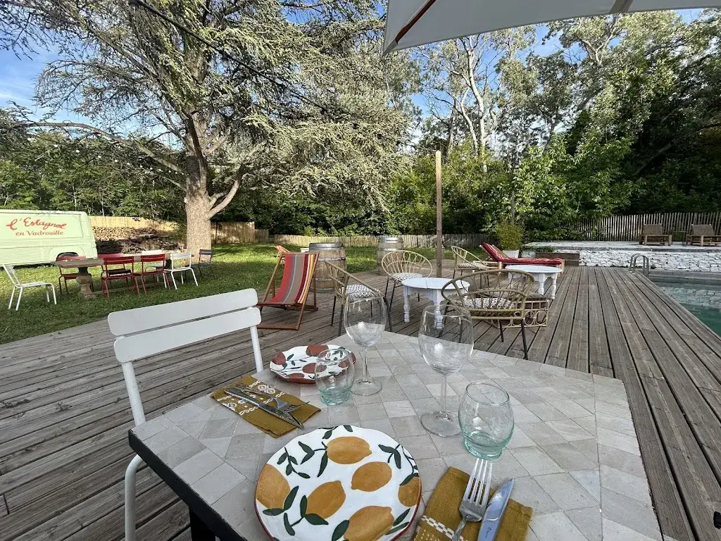 Restaurant l’estagnol ristorante a Eygalières