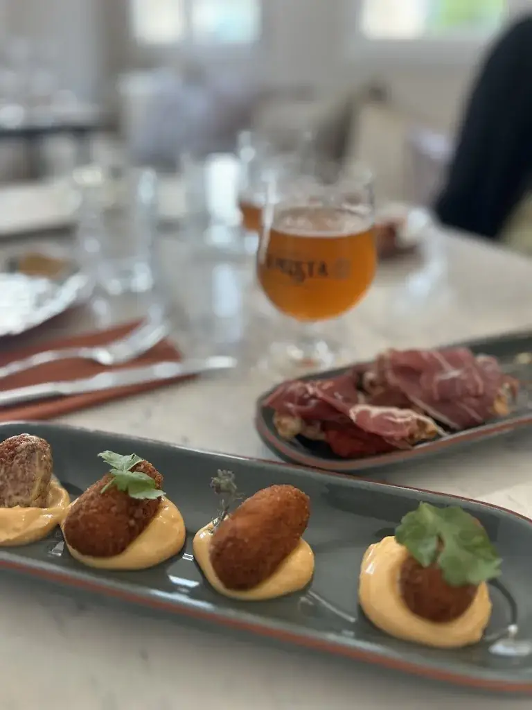 Restaurant l’estagnol_Eygalières_slider_image_2