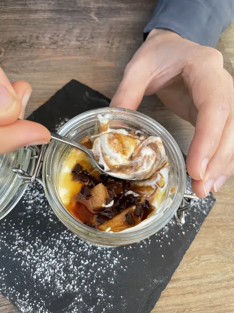 Trang Boos_Restaurant Karine_Eygalières_review