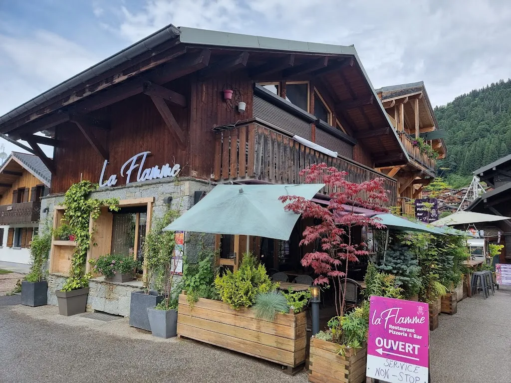 Restaurant La Flamme_Morzine_slider_image_3