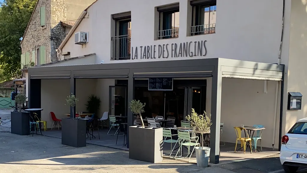 La table des frangins Eyguieres ristorante a Eyguières