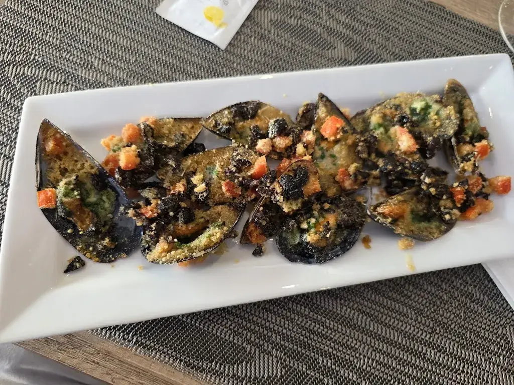 Vincent_Lou Castellas_Eyguières_review