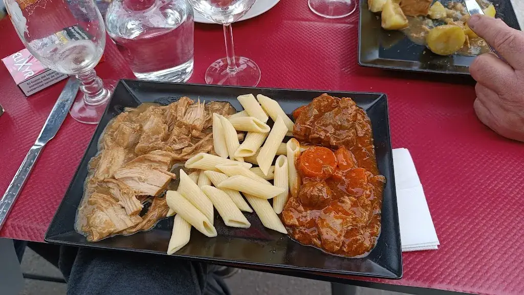 Medley café_Eyguières_slider_image_3