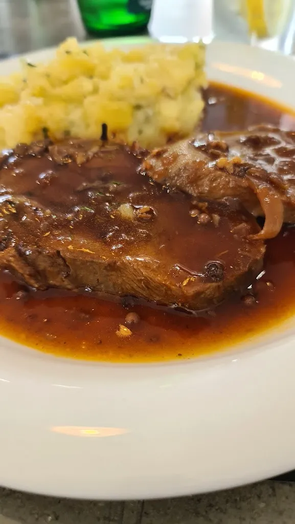 Laurent Serrault_La table de Poupette_Péronnas_review