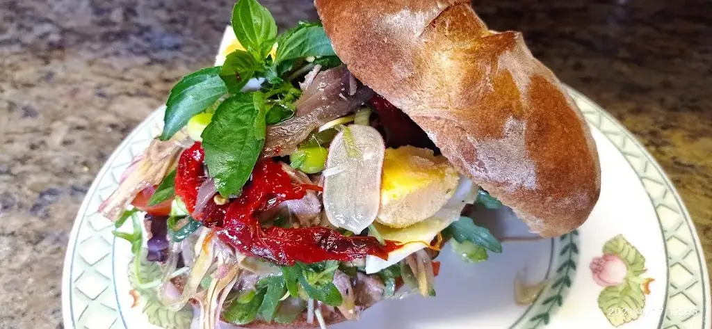 Restaurant chez Simon_Falicon_slider_image_2