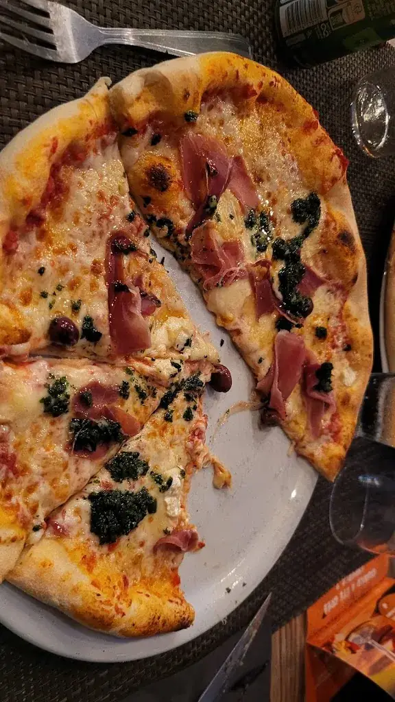 Theo MICHELUCCI_LA MAIOUN_Falicon_review