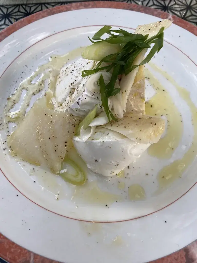 Eric van Alphen_La Brochette_Figanières_review