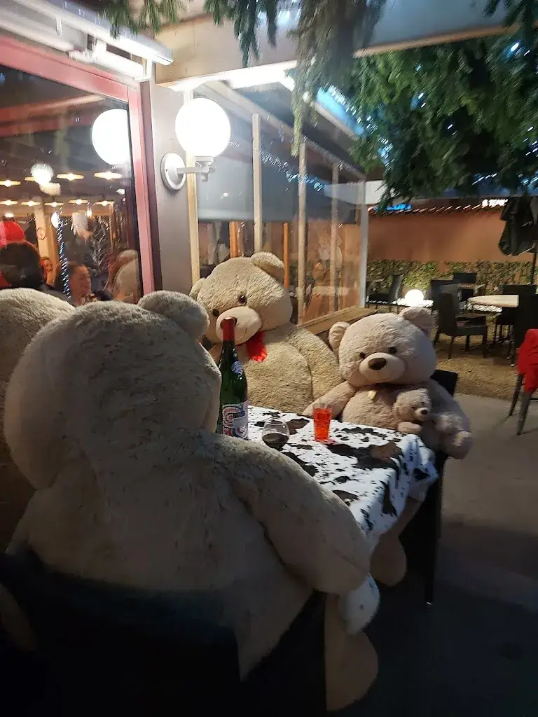 YPB_Le K_Péronnas_review