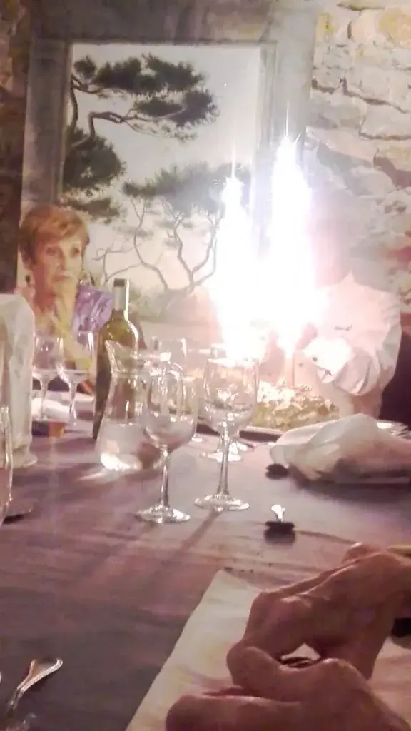 L'Auberge des Tuileries_Forcalqueiret_slider_image_2