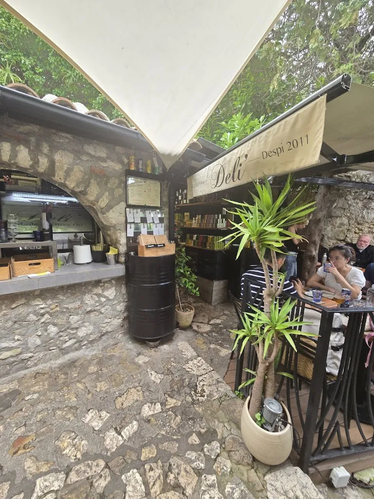 Yuval K_Deli'_Èze_Bewertung