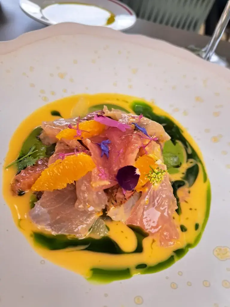 Chris Burgess_Les Remparts_Èze_recensione