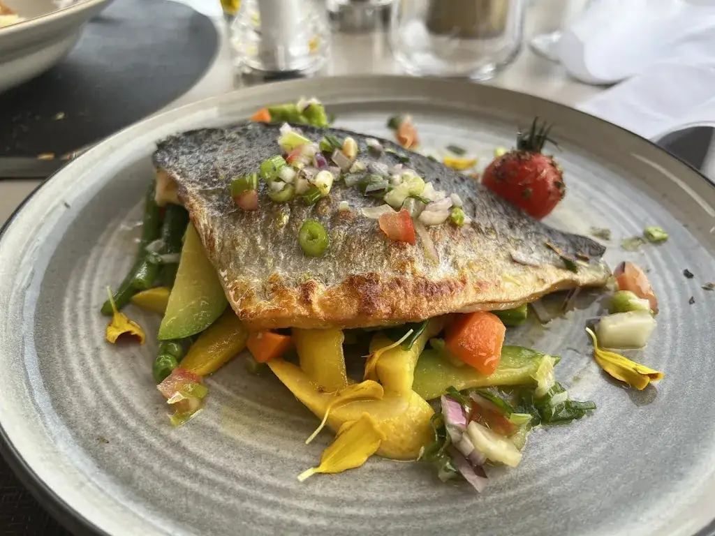 Ellen McManus_Restaurant Le Tillac_Èze_review