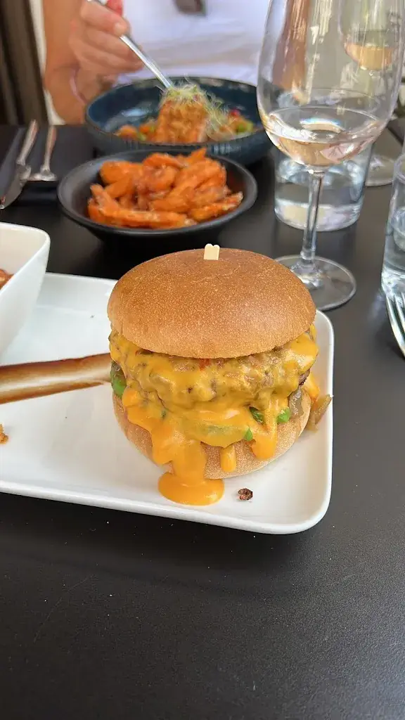 Alonso Carral Cuevas_L' Atelier de Margaux_Forcalquier_review