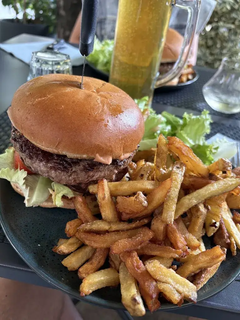 Le 22_Forcalquier_slider_image_3