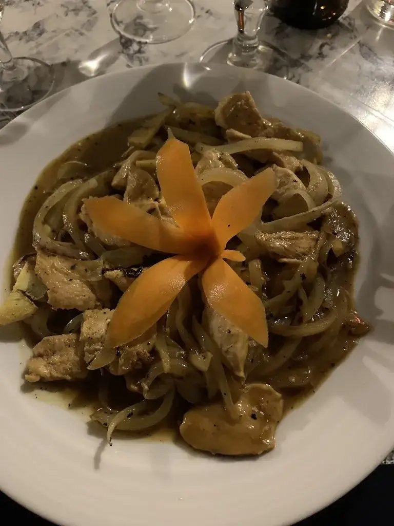 Le Saigon_Forcalquier_slider_image_3