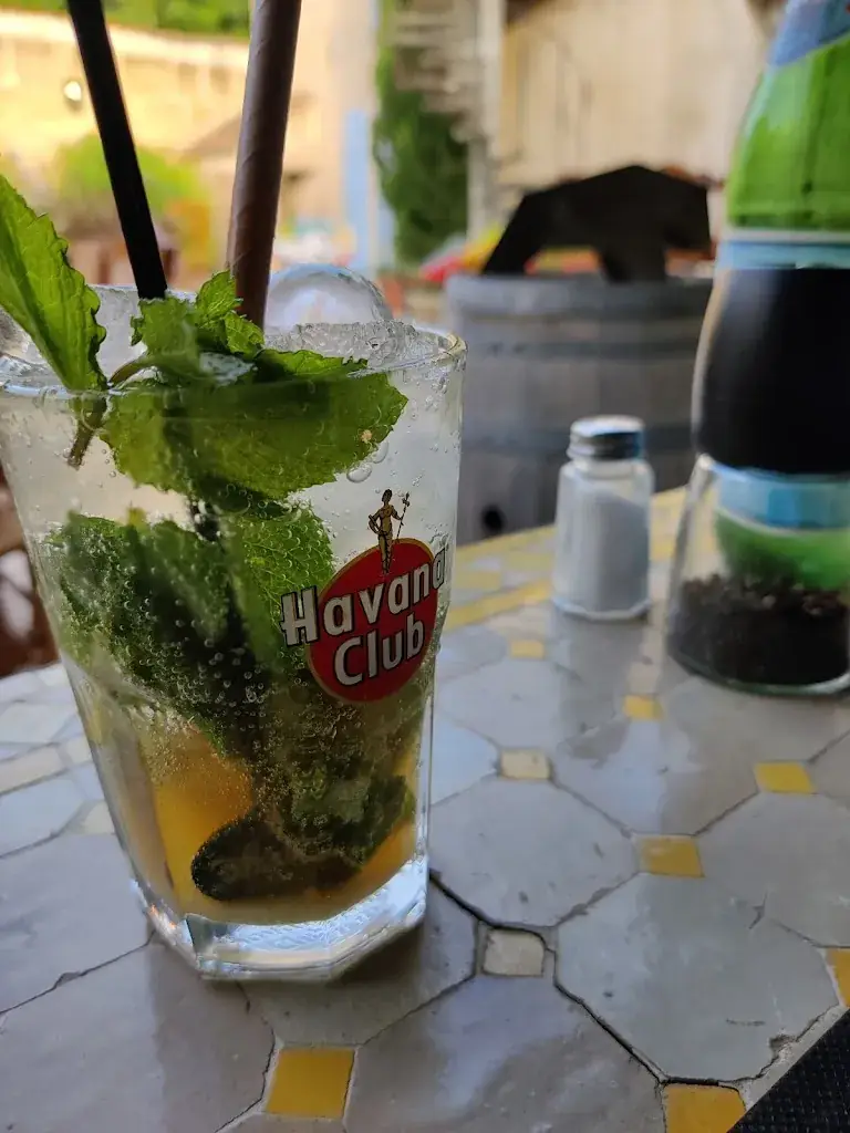 Menu_Le Bel Oustau - Restaurant Fontvieille_Fontvieille_image_7