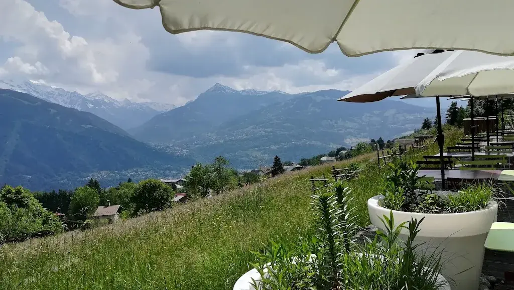 Le Café du Jardin_Passy_slider_image_3