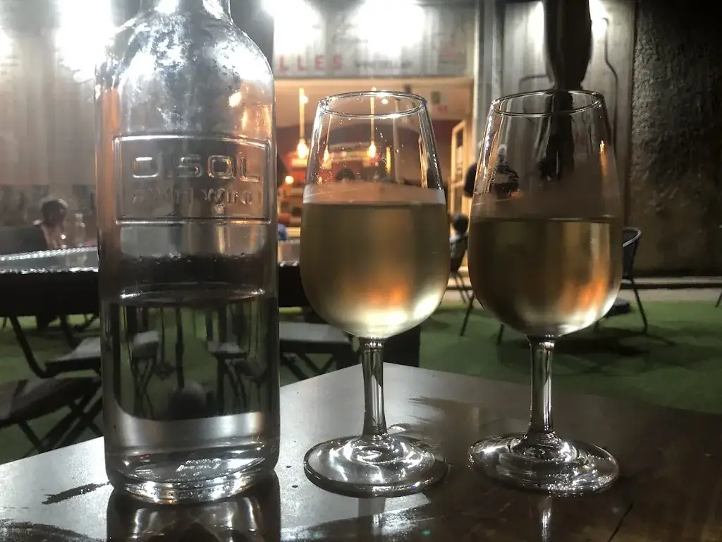 La Cave Les Alpilles_Fontvieille_slider_image_3