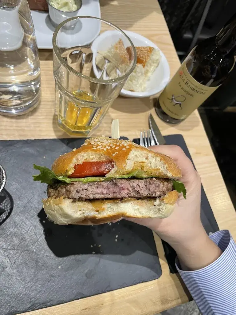 Anna Kashirskaia_Le Minot Steak House_Fontvieille_review