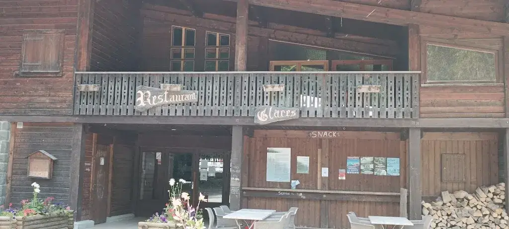 Restaurant du Lac Vert Restaurant in Passy