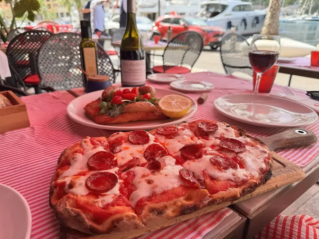 Alleymoe1and2_La Saliere_Monaco_reseña