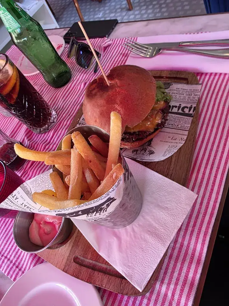 Tamara Klaassen_La Saliere_Monaco_reseña