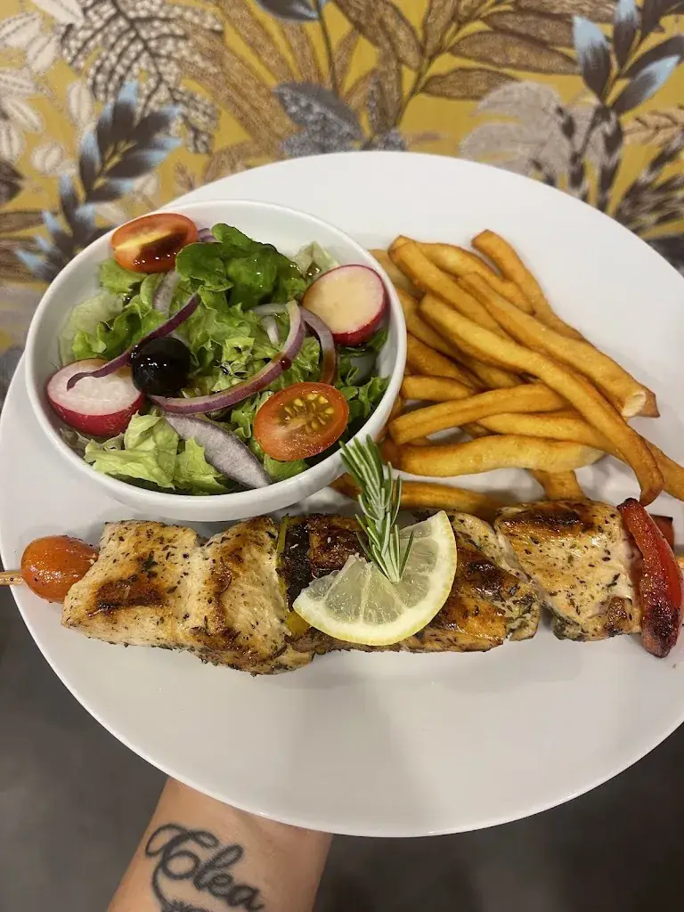 Le Coin des Amis_Fontvieille_slider_image_3