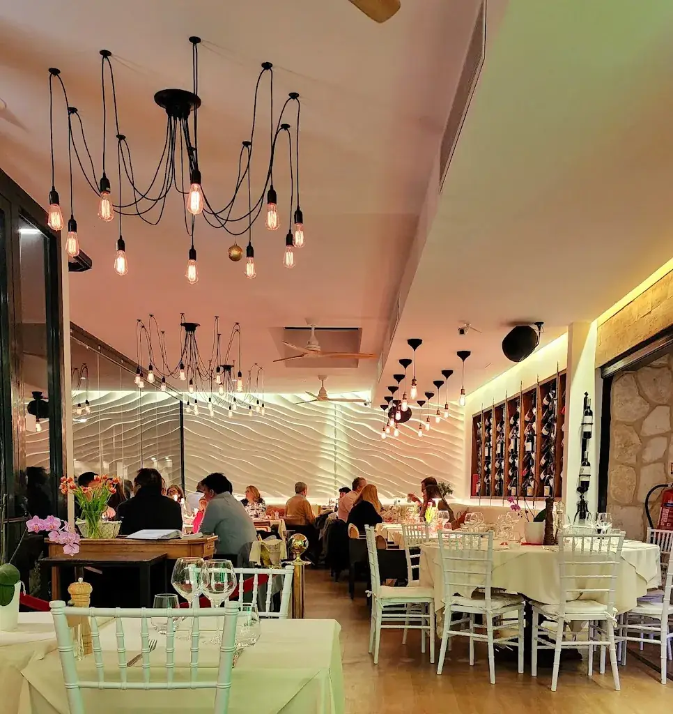 Amici Miei restaurant in Monaco