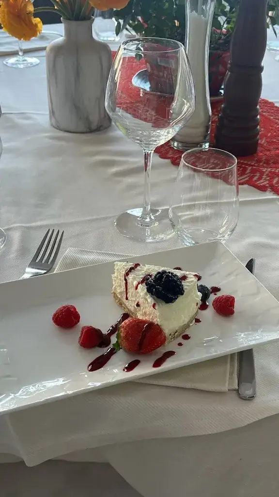 Amici Miei_Monaco_slider_image_3