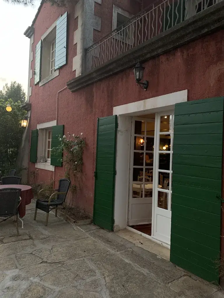 Alan McBride_Le Madaleno_Fontvieille_review