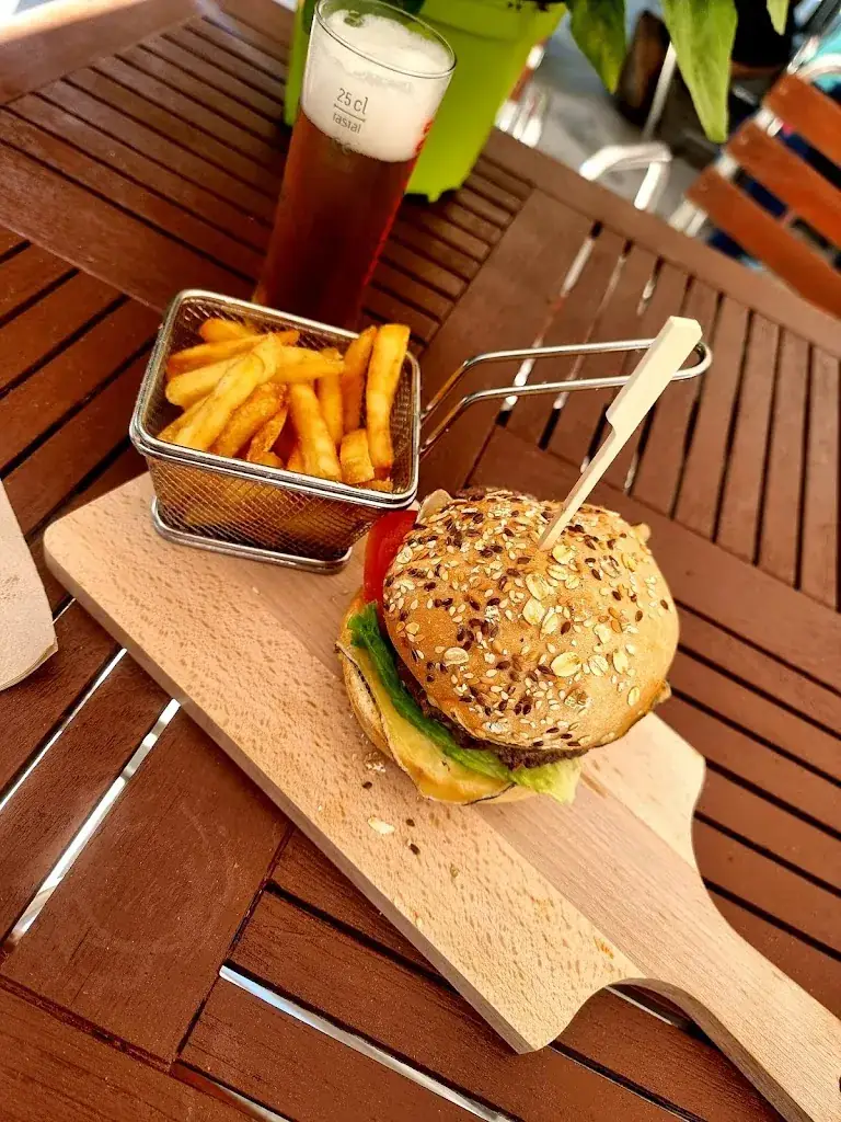 Le Pad'O. Burgers et Cie_Passy_slider_image_2