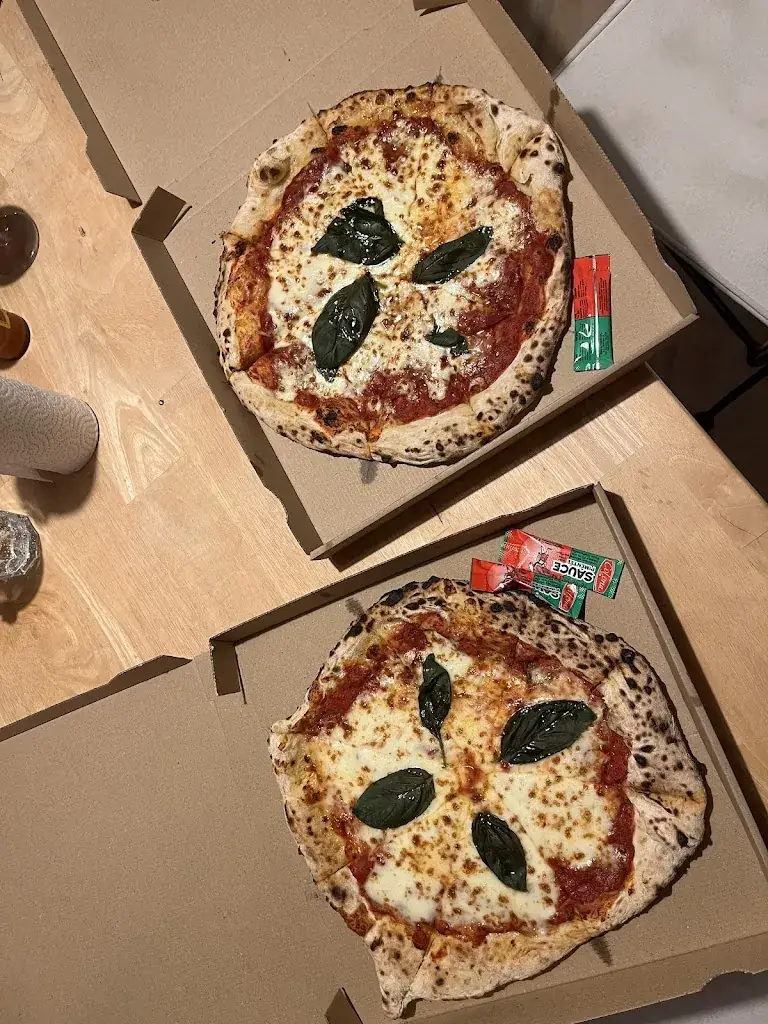 Anais Jung_L’Eden Pizza_Fontvieille_review