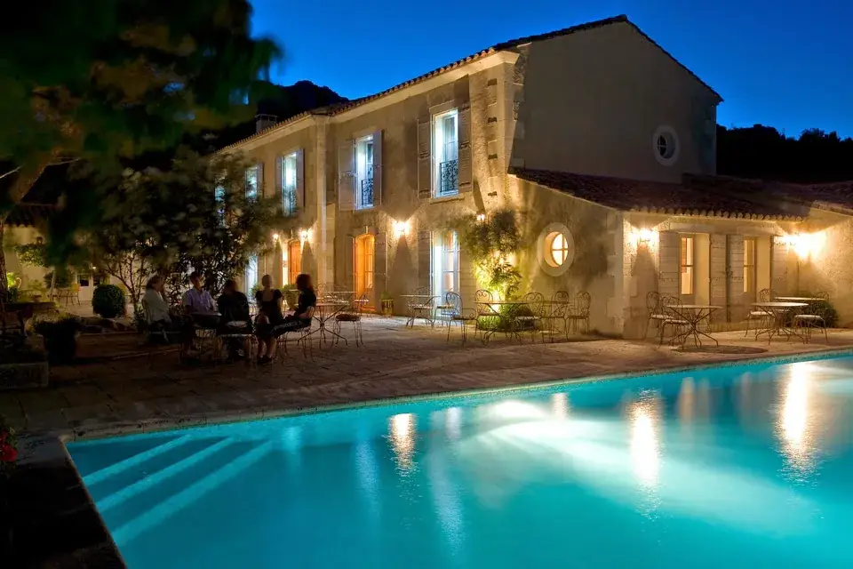 Hotel Restaurant Benvengudo_Baux-de-Provence_slider_image_1