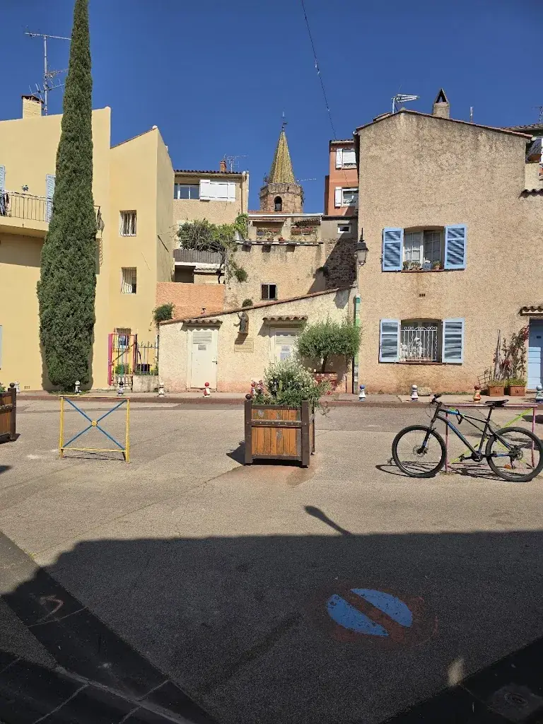 L'Entrée des Artistes_Fréjus_slider_image_3