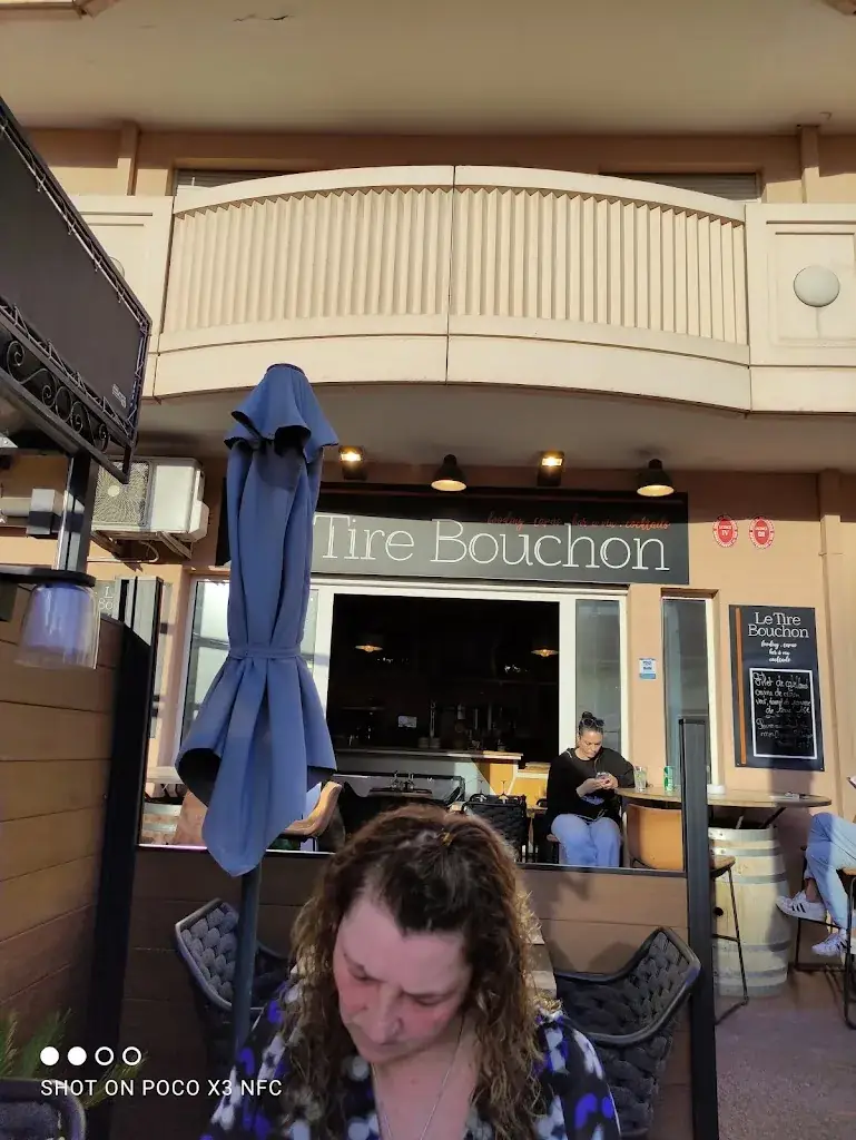 Michael Pickthall_Le Tire Bouchon_Fréjus_review