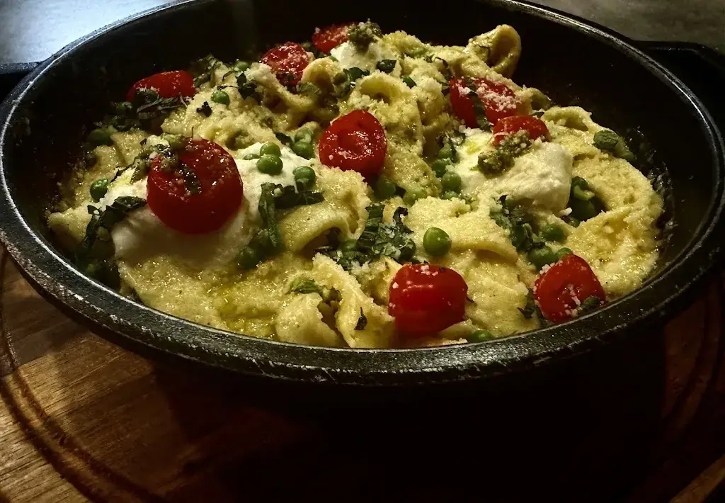 Italia Street chez Kelly Spécialités pâtes _Fréjus_slider_image_3