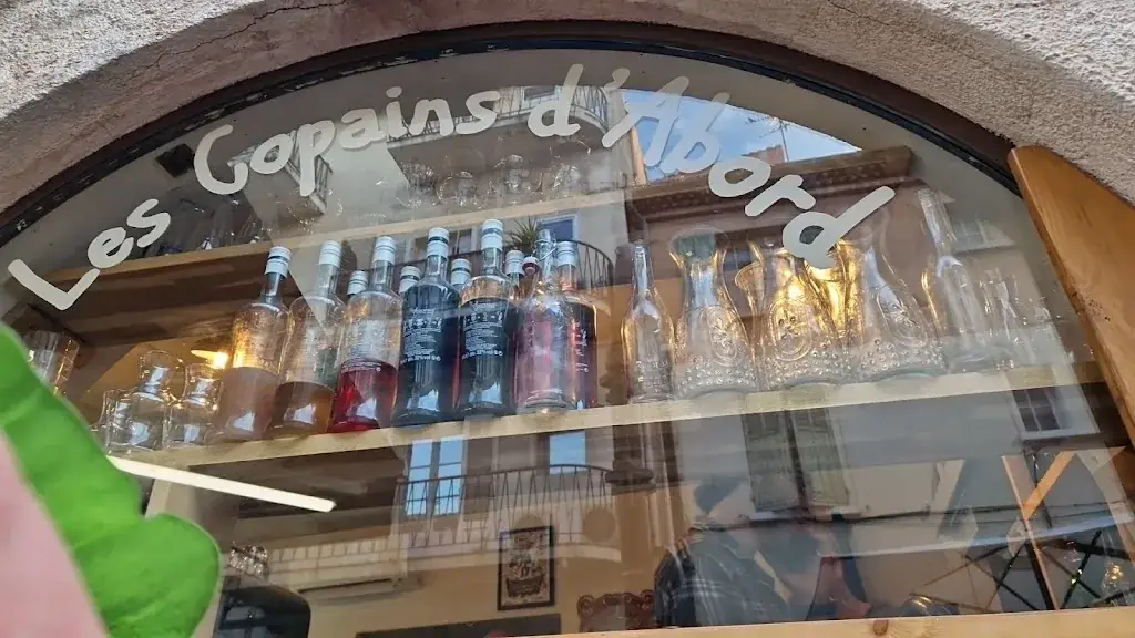 LES COPAINS D'ABORD ristorante a Fréjus