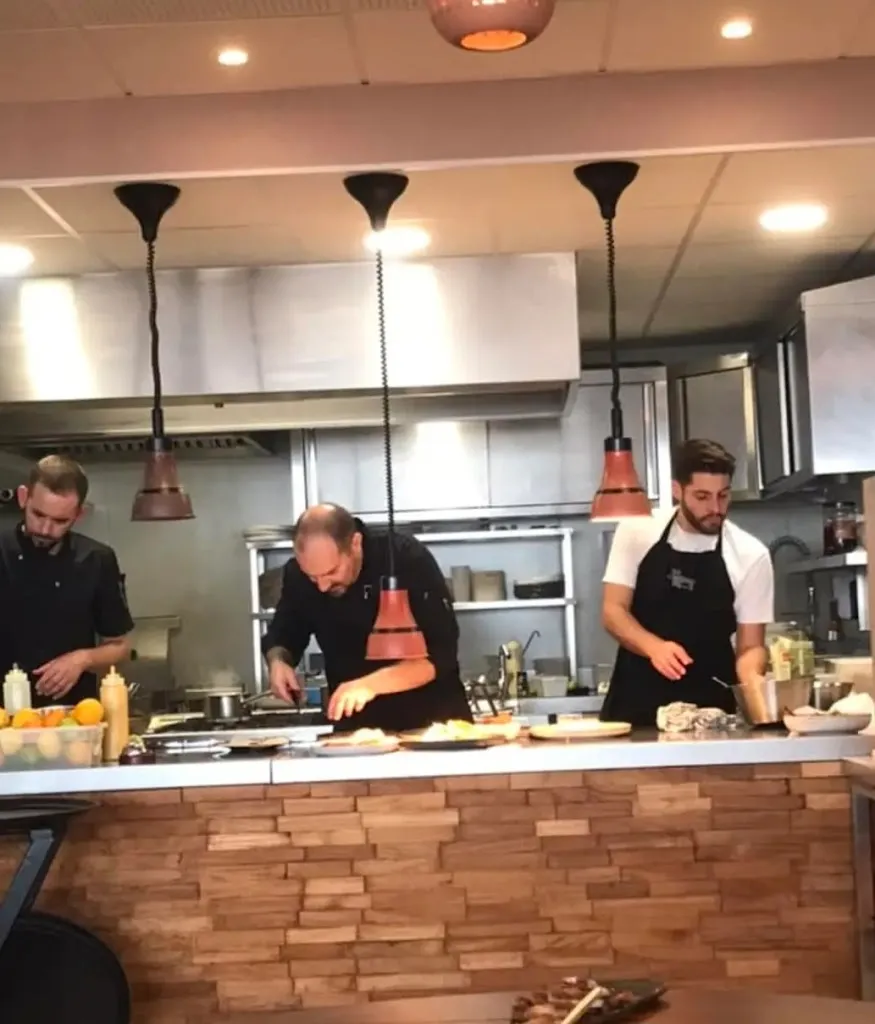 Ellen Scott Grable_L'Amista_Fréjus_review