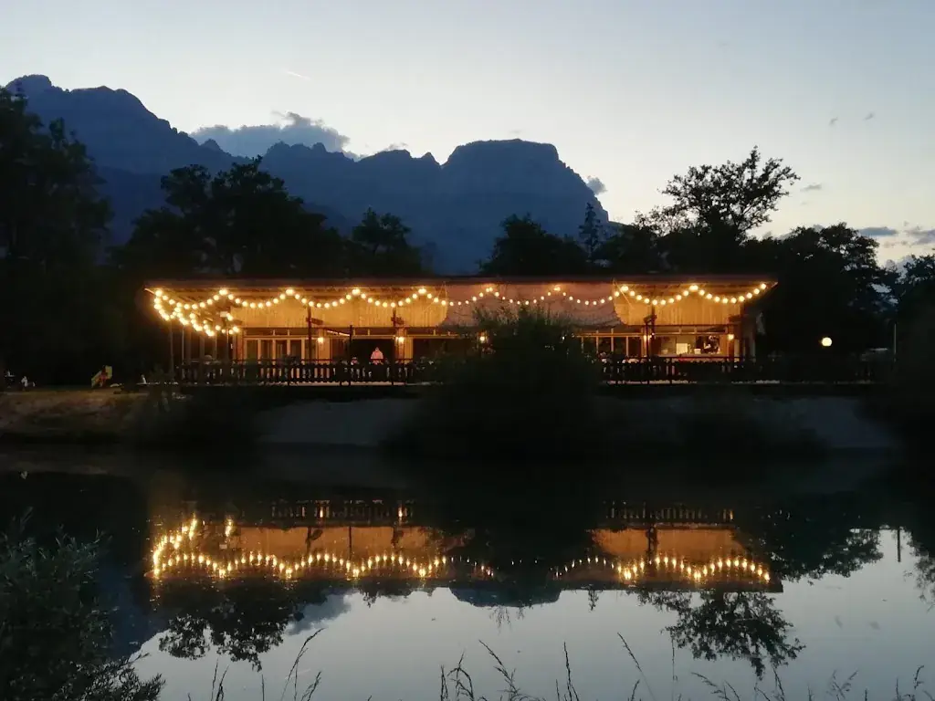 Restaurant l'Ecureuil_Passy_slider_image_3