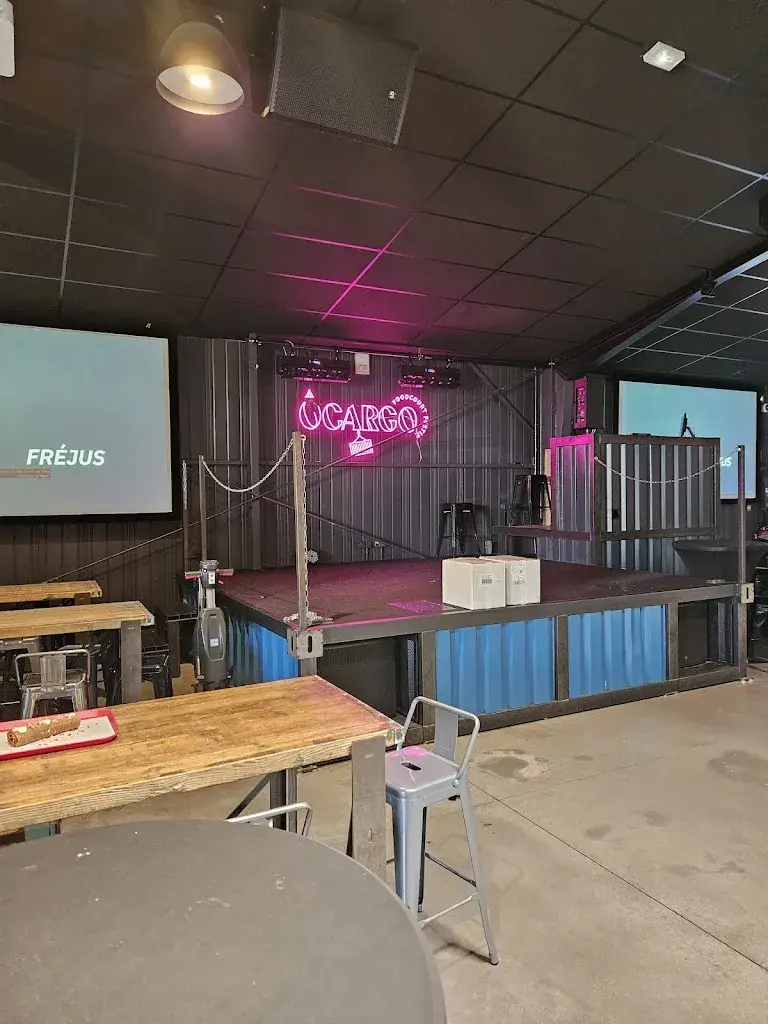 Sasa B_OCargo Food Court Fréjus_Fréjus_review