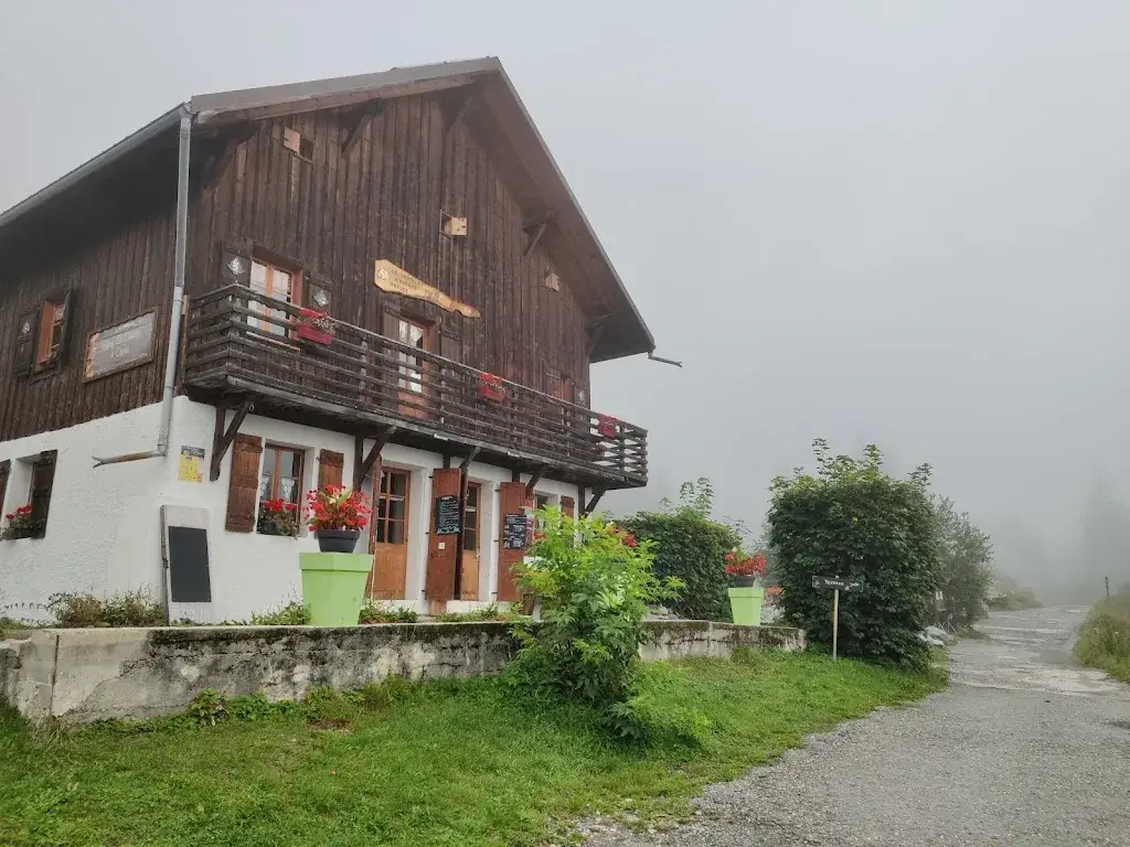 Victoria_Le Chatelet D'Ayères_Passy_Bewertung