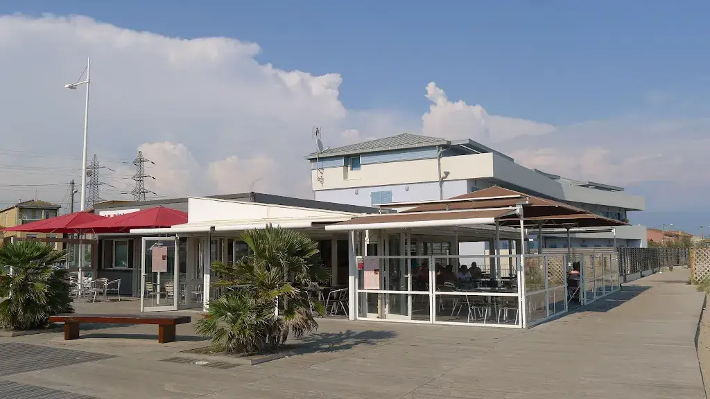 Coco Beach_Fos-sur-Mer_slider_image_3