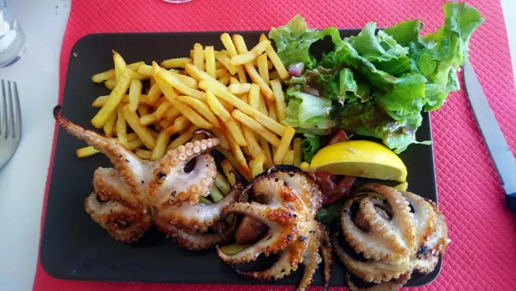 Le QG La Brasserie_Fos-sur-Mer_slider_image_2