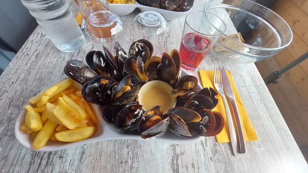 Daniela_Carpe Diem_Fos-sur-Mer_review