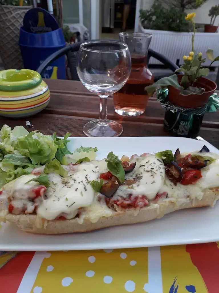 Patricia Vidal_La Pat à Sab_Fos-sur-Mer_recensione