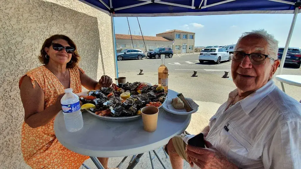 Georges Hernandez_Moreau Laurent coquillages_Fos-sur-Mer_review